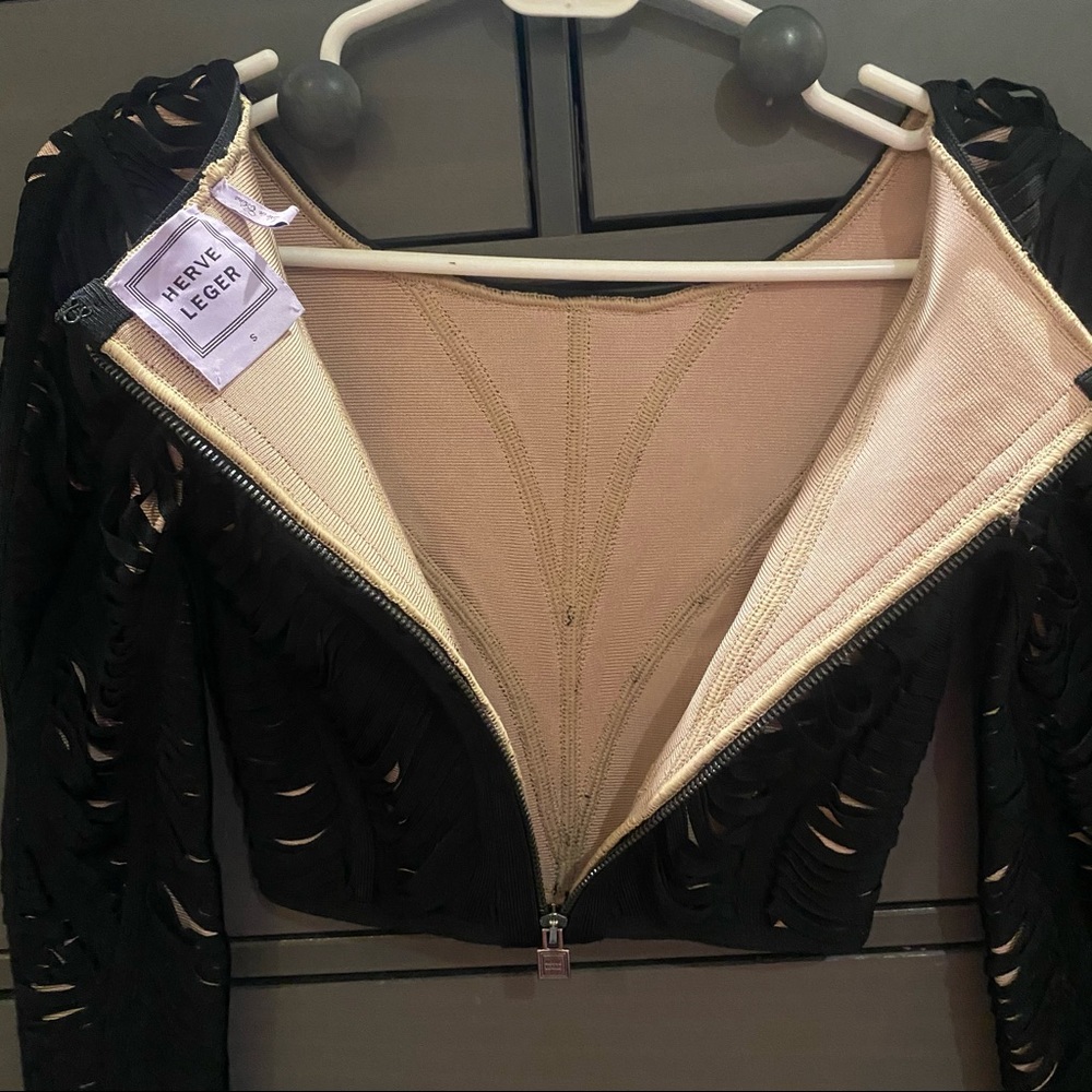 Herve Leger Black Cutout Long Sleeve Crop Top with Nude Lining - Picture 12 of 14